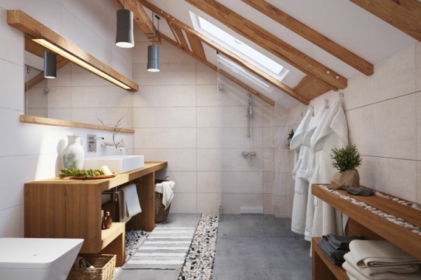 Ein hell gefliestes Badezimmer mit Dachschräge und Holzbalken und Möbeln. Über dem Spiegel ist in einer Holzleiste eine Leuchtstoffröhre eingelassen.