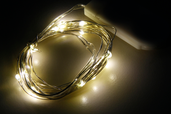 LED Draht-Lichterkette McShine &#039;&#039;Micro&#039;&#039; 20 LEDs, warmweiß, Batteriebetrieb